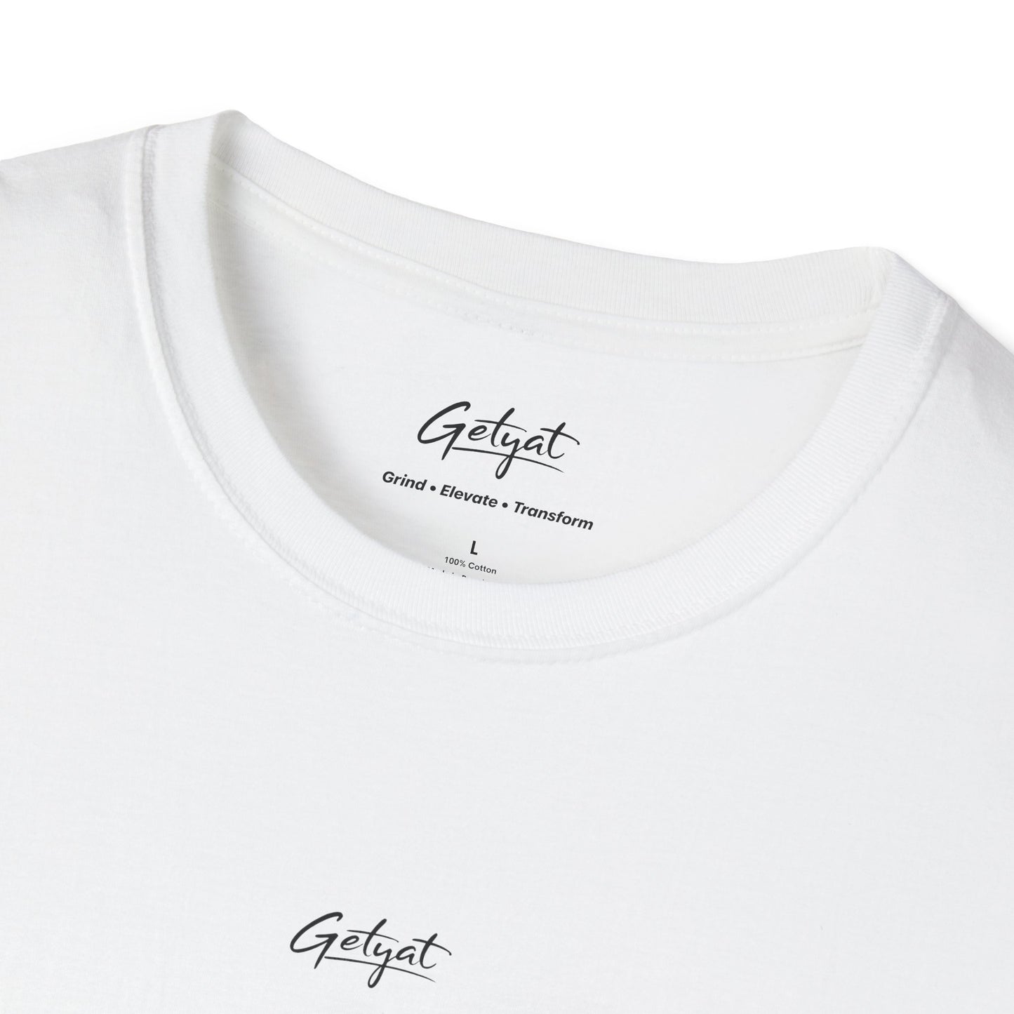 T-Shirt – Unisex Essential by GETYAT