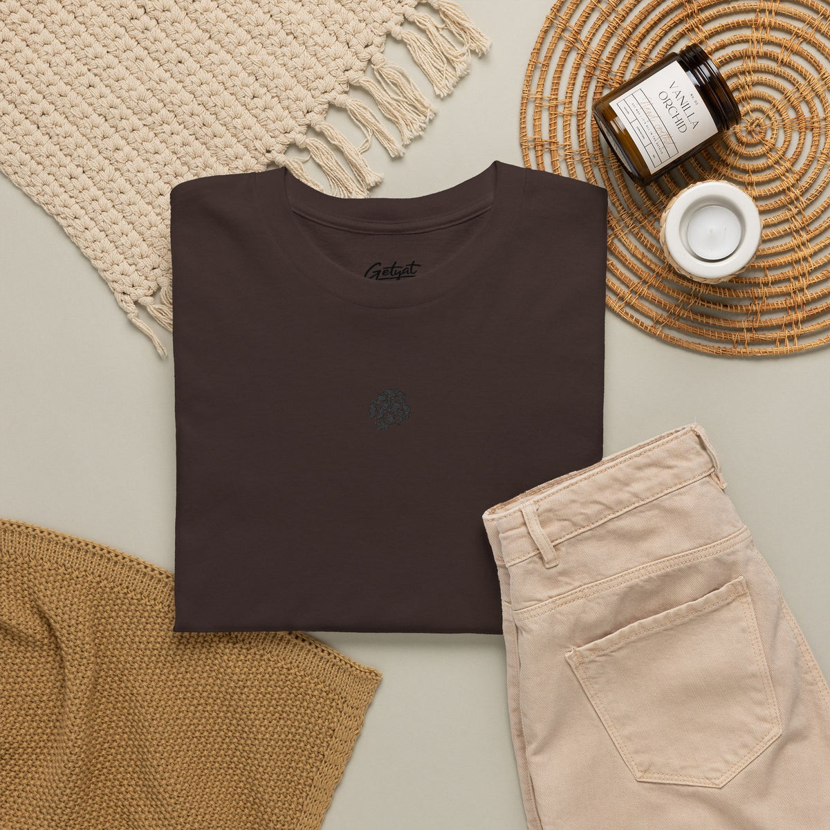 Minimalist Palm Tree T-Shirt – Small Chest Graphic Beach-Inspired Tee for Everyday Style