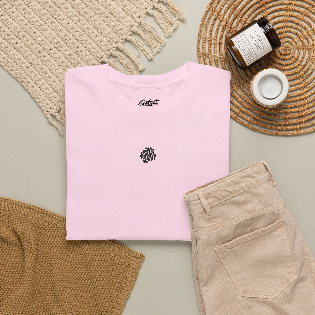 Minimalist Palm Tree T-Shirt – Small Chest Graphic Beach-Inspired Tee for Everyday Style