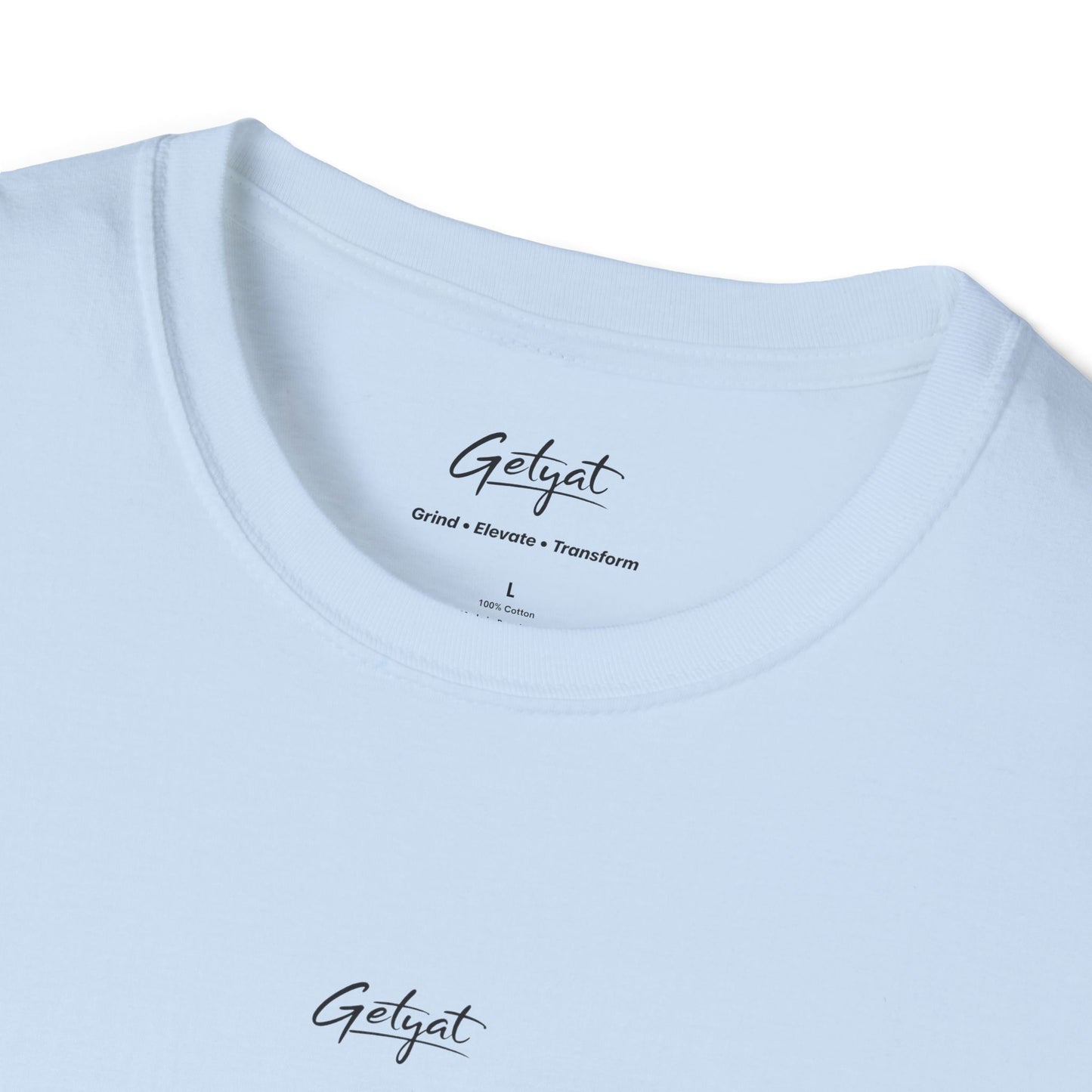 T-Shirt – Unisex Essential by GETYAT