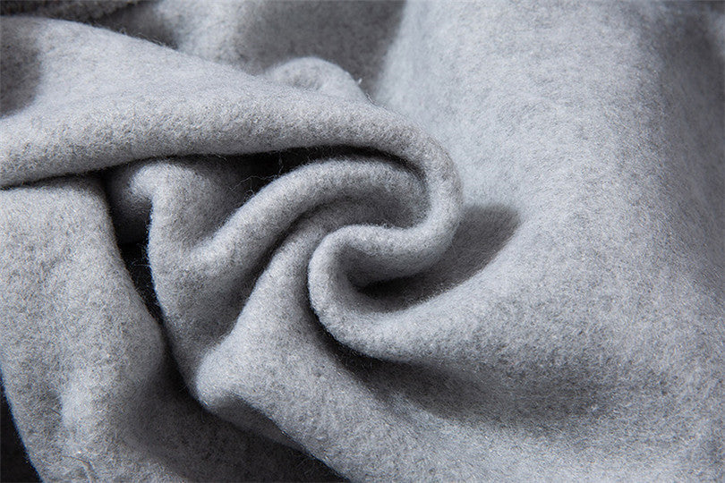 🧥 Fleece-Lined Letter Print Hoodie – Warm Drawstring Pullover with Front Pocket