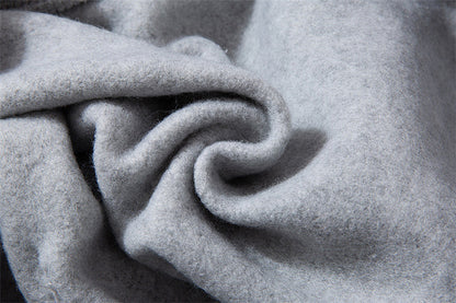 🧥 Fleece-Lined Letter Print Hoodie – Warm Drawstring Pullover with Front Pocket